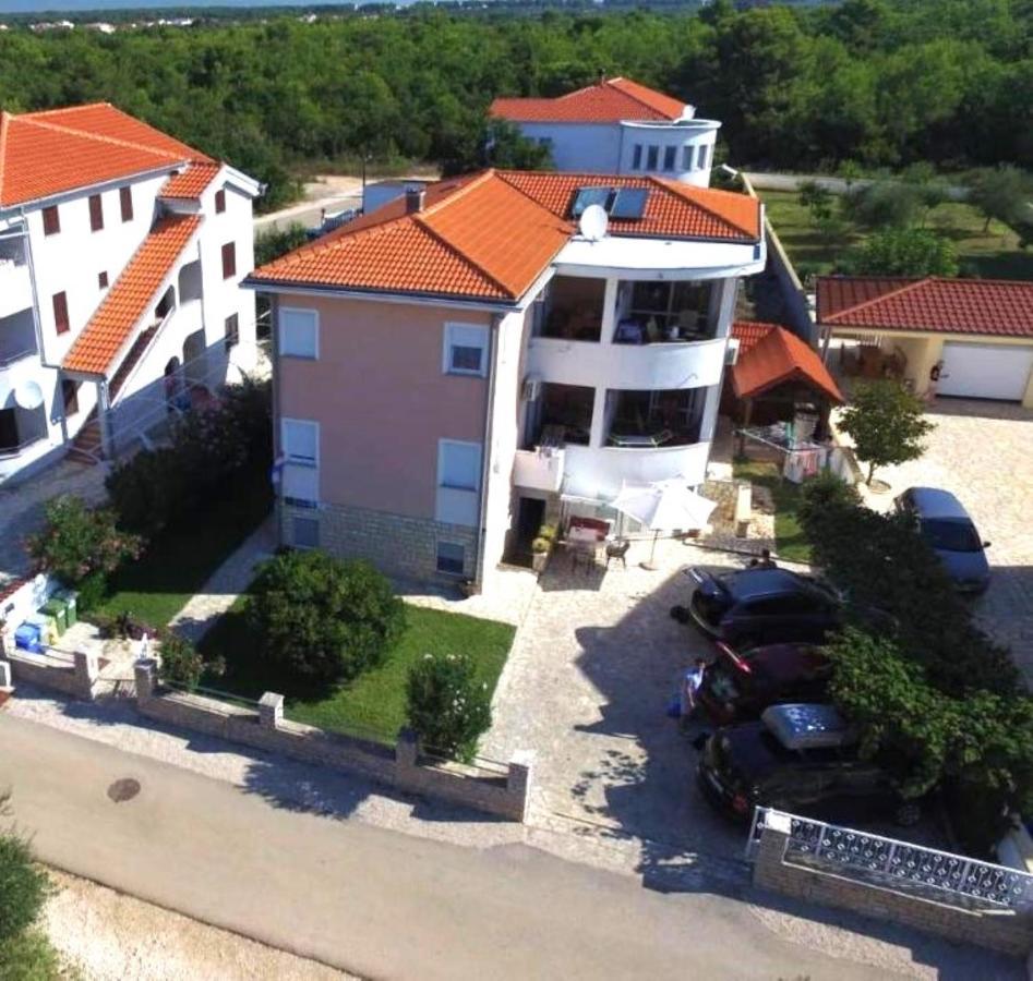 Apartments Jannine Biograd Na Moru Exteriér fotografie
